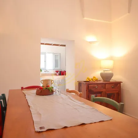 Td Trulli Chiara Tastefully Decorated With Pool Ostuni