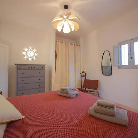 Td Trulli Chiara Tastefully Decorated Trulli With Pool אוסטוני